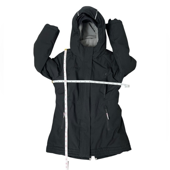 Champion Black Hooded Water Resistant Jacket - Size 6/6X - Picture 2 of 10